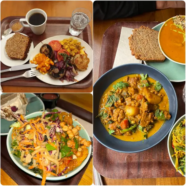 Cornucopia Wholefoods Restaurant offers cozy and best casual service