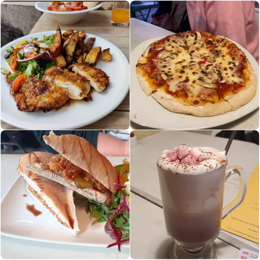 Best restaurants in Limerick Papa’z Bistro with tasty pizzas
