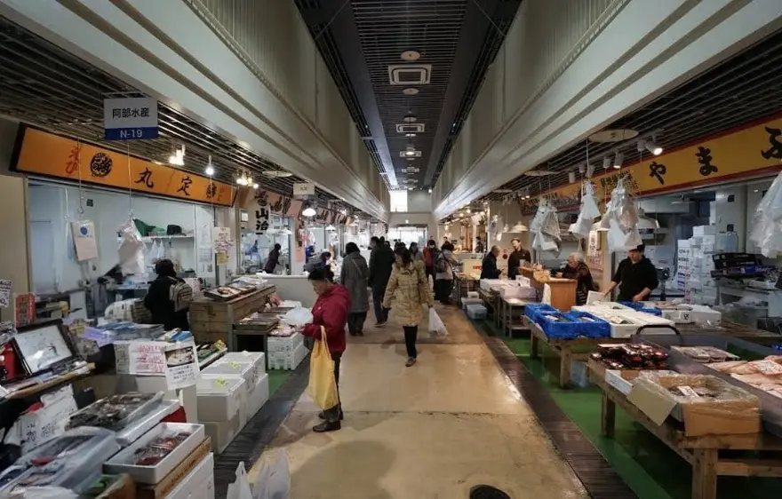  Tsukiji Outer Market's Seafood