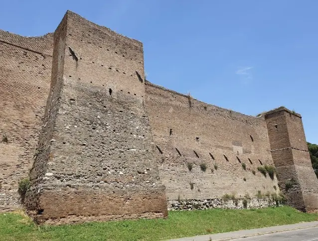 Aurelian Walls