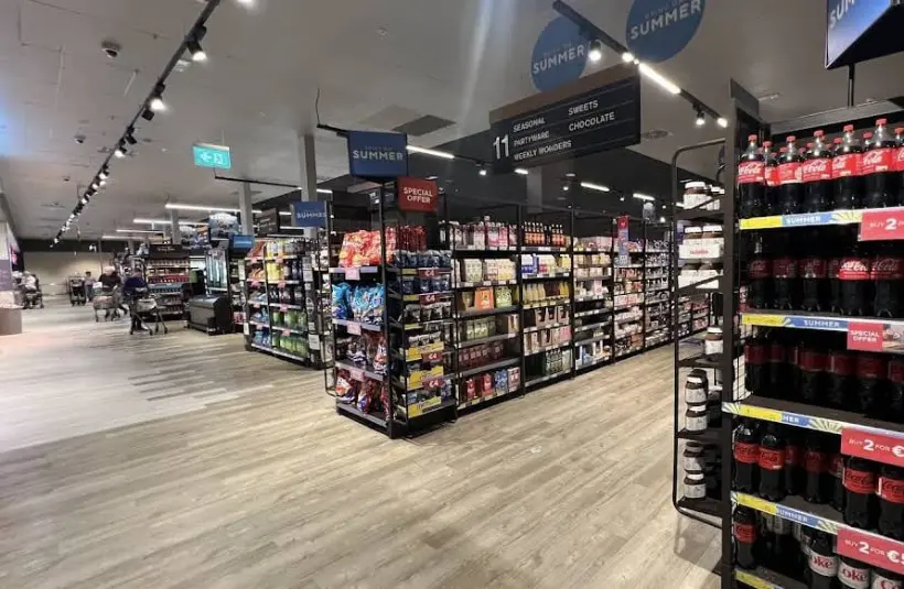 Dunnes Stores, Leopardstown Shopping Centre