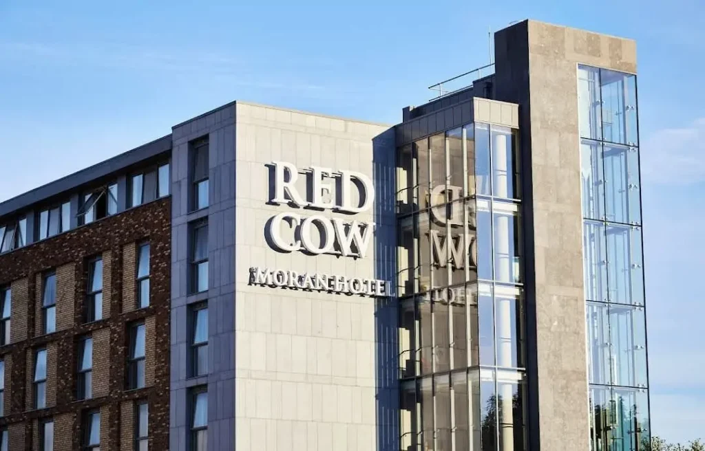 Red Cow Moran Hotel