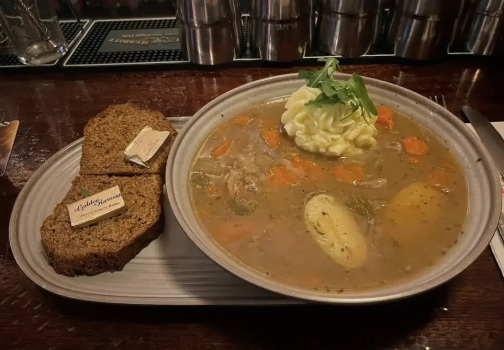 Doheny & Nesbitt in Baggot Street Upper Dublin