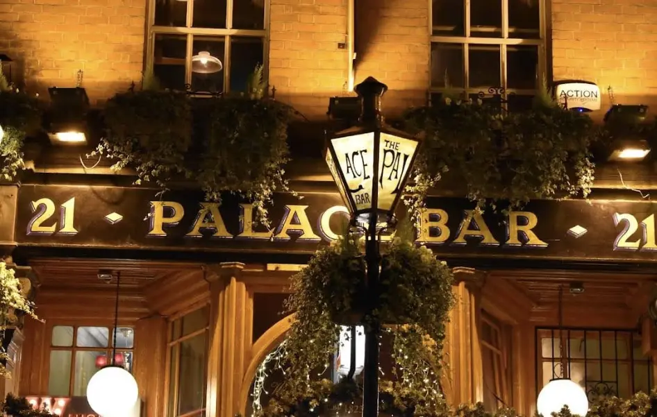 Palace Bar 