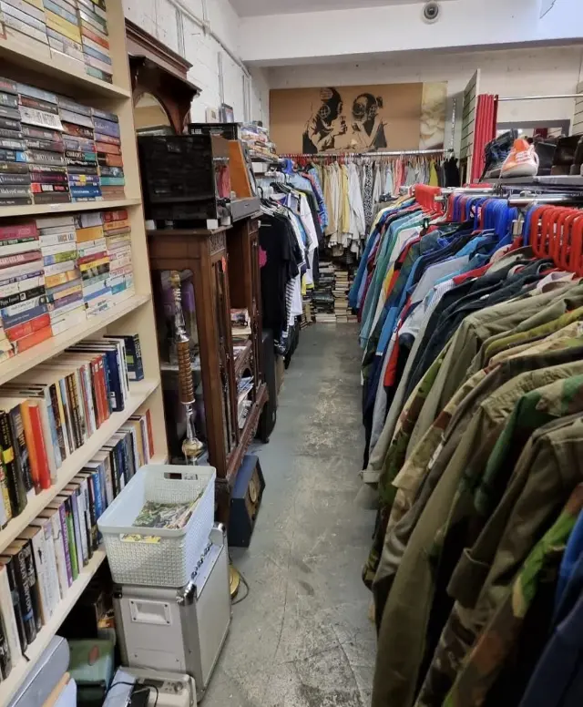 thrift stores in Dublin