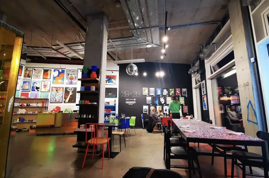 Hen's Teeth best shops in Dublin 8