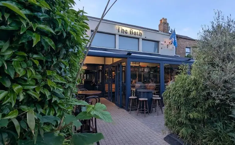 The Bath Pub, Bath Avenue